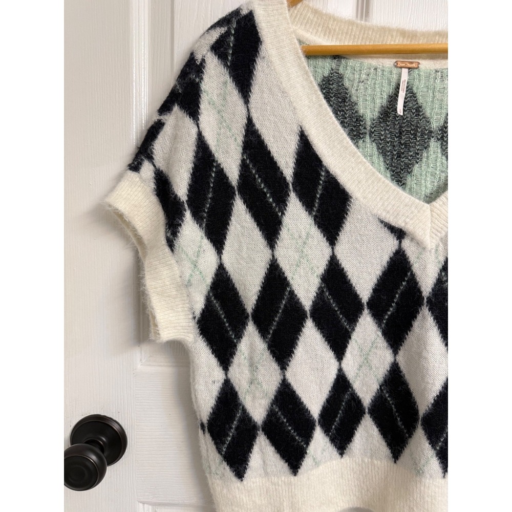 Free People Sweater Women's Small Through The Motions Argyle Vest Cropped Boxy - Picture 3 of 14